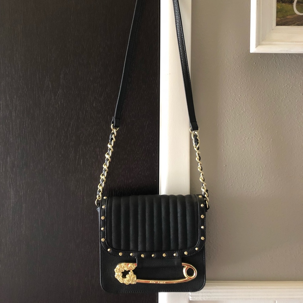Betsey Johnson cross body purse